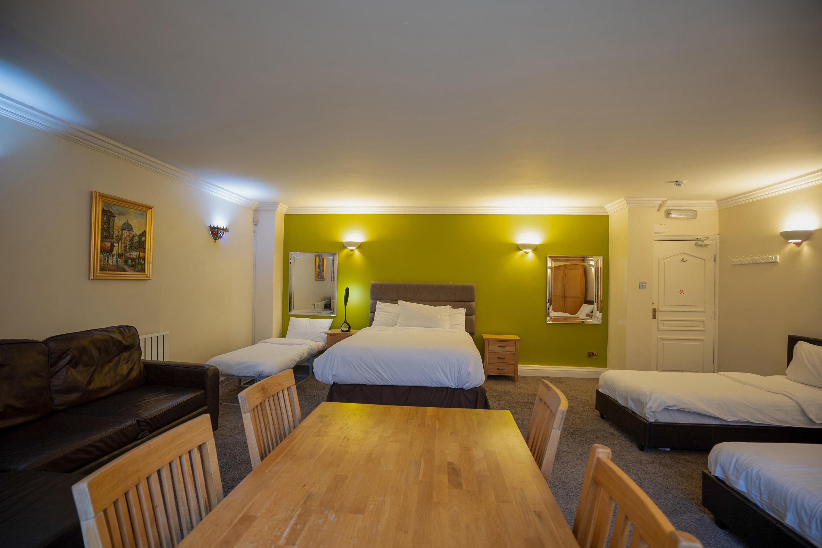 Oyo Oakcroft Guest House Manchester Airport Ringway المظهر الخارجي الصورة
