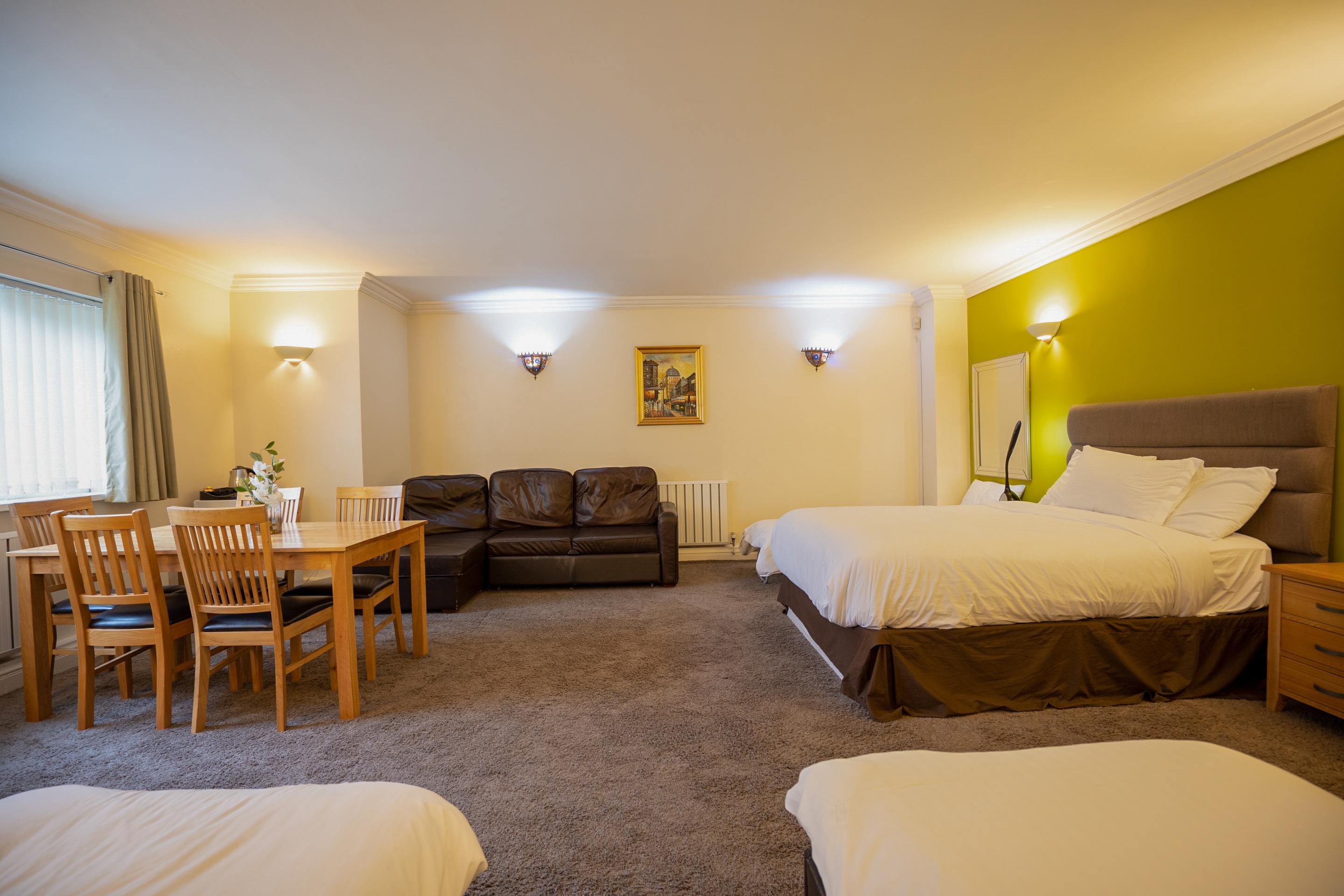 Oyo Oakcroft Guest House Manchester Airport Ringway المظهر الخارجي الصورة