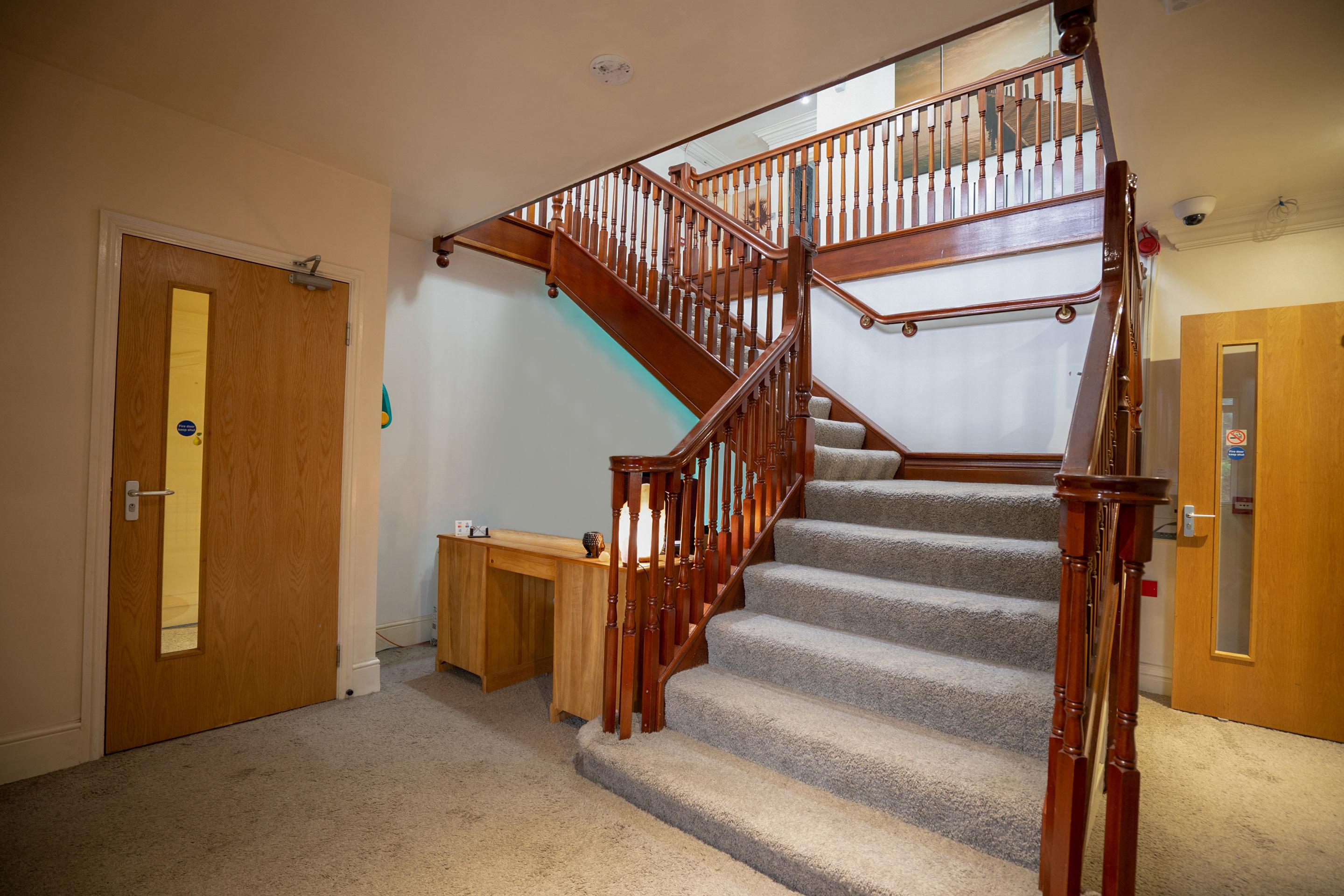 Oyo Oakcroft Guest House Manchester Airport Ringway المظهر الخارجي الصورة